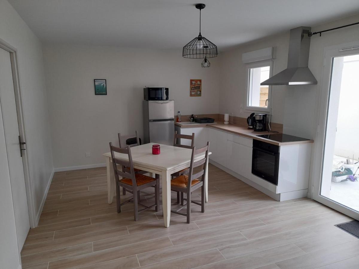 Le Logis De Suzac Apartment Ле Мат Екстериор снимка